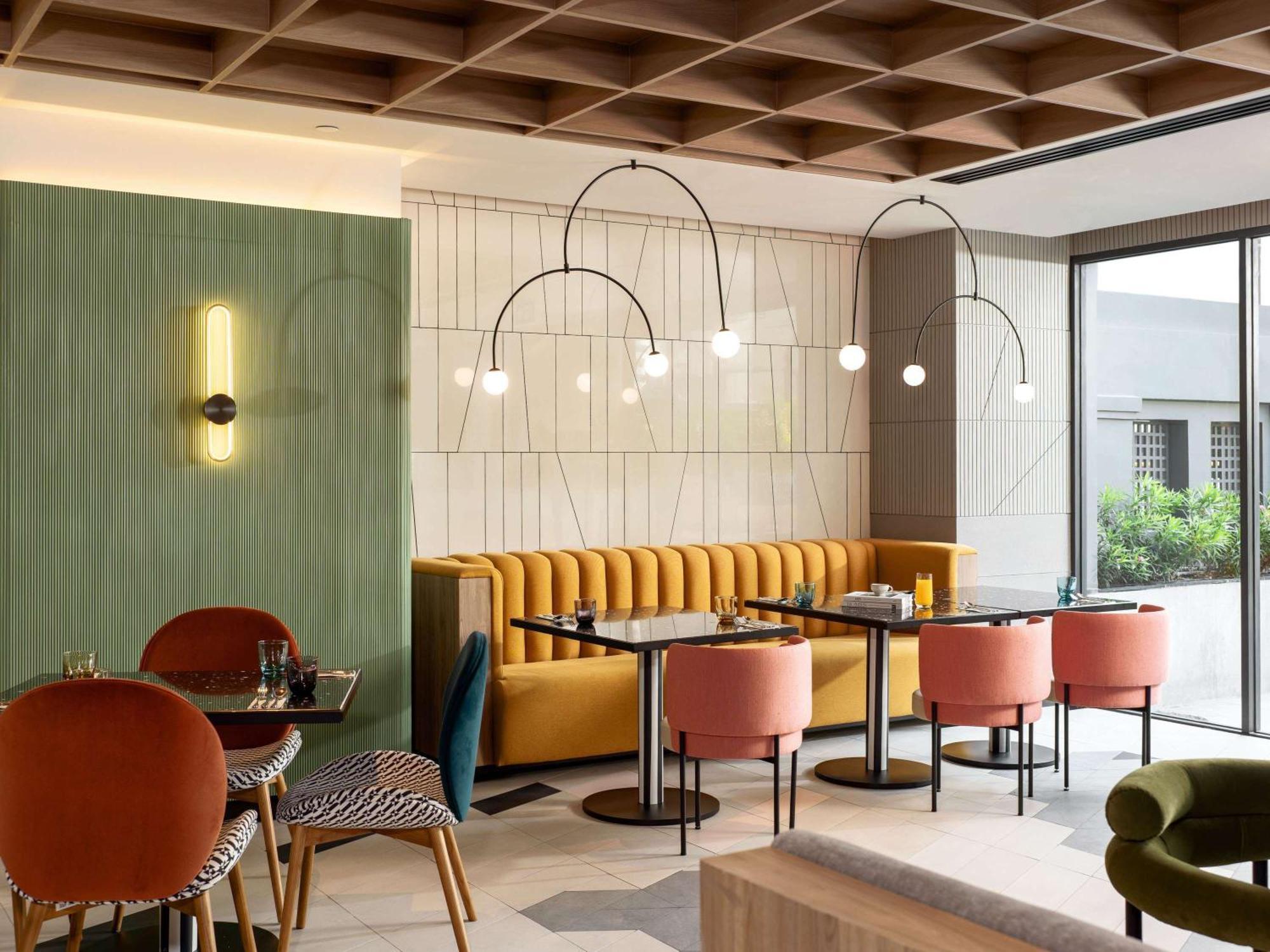 Tribe Living Bangkok Sukhumvit 39 By Accorhotels Экстерьер фото